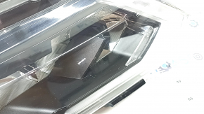 Фара передня права Nissan Rogue 17-20 галоген, пісок, тріщина в корпусі