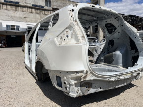 Четверть крыло задняя левая Nissan Rogue 14-20 под BSM, на кузове, белая