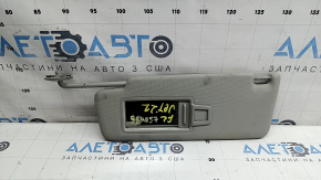 Козирок лівий VW Jetta 19-26 сірий, без підсвічування, без гачка, під чищення, зламана кріплення