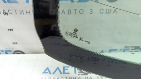 Стекло заднее VW Jetta 21-26