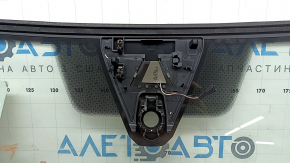 Лобовое стекло VW Jetta 22-26 под камеру и датчик дождя, царапины