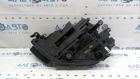 Фара передня права VW Jetta 19-24 у зборі LED, сколи, павутина під склом