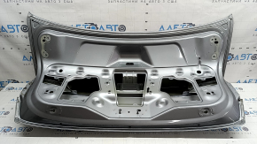 Крышка багажника VW Jetta 19-24 серебро LB7S
