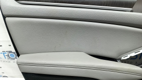 Обшивка двери карточка передняя левая Honda Accord 18-18 черная, с вставкой серая кожа, подлокотник кожа серый, молдинг под серое дерево, под память сидения, с кнопками памяти сиденья и открытия багажника, потерто, под химчистку