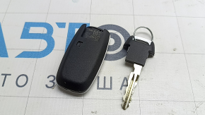 Ключ Nissan Ariya 23-24 4 кнопки, царапины