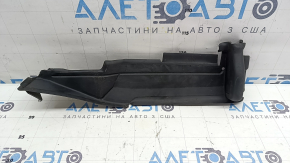 Ущільнювач крила капот-крило правий Audi Q3 8U 15-18