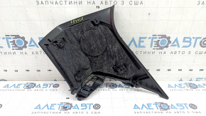 Накладка задньої стійки за кватиркою ліва Audi Q3 8U 15-18 чорна, подряпини