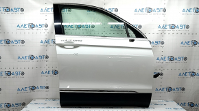 Двері в зборі передні права VW Tiguan 18-24 keyless, білий LC9A, тички, подряпини на накладці та молдингу