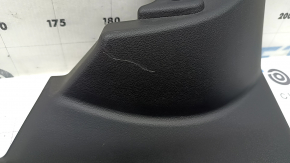 Накладка порога внутренняя задняя правая Hyundai Tucson 22-26 черная 1.6T HEV, сломано крепление, царапины