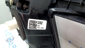 Ліхтар внутрішні двері багажника центральний Hyundai Tucson 22-24 LED під камеру, без камери