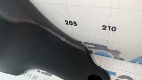Накладка боковая водительского сиденья внутренняя Hyundai Tucson 22-26 черная, царапина