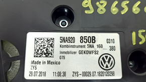 Щиток приладів VW Tiguan 18-21 SEL 159k, подряпини
