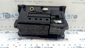 Ящик для рукавичок, бардачок Mercedes W167 GLE 350 450 20-24 шкіра коричнева, із замком, подряпини