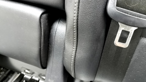 Спинка заднего ряда сидений 2 ряд левая VW Tiguan 18-21 кожа черная, перфорация, с ремнем и подлокотником, с каркасом, примята