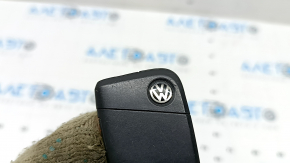 Ключ VW Tiguan 18-20 keyless 5 кнопок, тип 2, подряпини