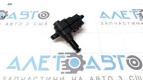 Замок лючка бензобака VW Tiguan 18-24