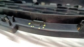 Решетка радиатора в сборе grill Mercedes W167 GLE 350 450 20-23 хром, под радар и камеру, с эмблемой, с подсветкой, сломаны крепления, тычки