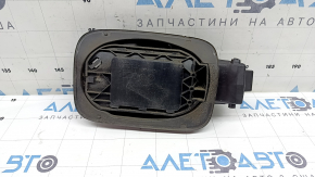 Корпус лючка бензобака Audi Q3 8U 15-18 зламане кріплення