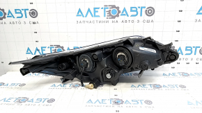 Фара передня ліва Toyota Avalon 13-18 гола галоген