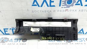 Накладка порога задняя левая Hyundai Santa FE 21-23 черная, царапины, потерта
