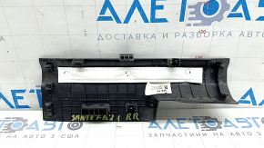 Накладка порога задняя правая Hyundai Santa FE 21-23 черная, царапины, потерта, сломано крепление