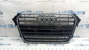 Решетка радиатора в сборе Audi A4 B8 13-16 рест глянец, S line, незаводские отверстия