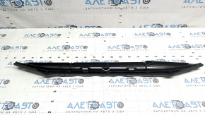 Нижня решітка переднього бампера Audi A4 B8 13-16 рест, S line, тріснута