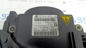 Фара передняя правая в сборе Audi A4 B8 13-16 рест ксенон led, под полировку, желтит led