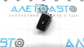Порт зарядки обшивки арки багажника лівий Mercedes X167 GLS 450580 20-23