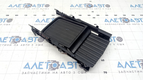 Полка центральной консоли Honda CRV 17-22 царапины
