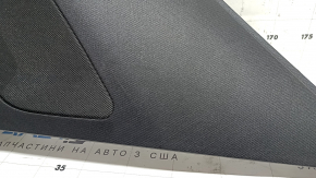 Накладка задньої стійки задня права BMW X5 G05 19-26 чорна, під динаміки, подряпини