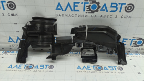 Дефлектор радиатора левый Audi Q5 80A 21-25 MHEV