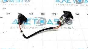 Прикурювач багажника правий Mercedes X167 GLS 450 580 20-23 подряпини