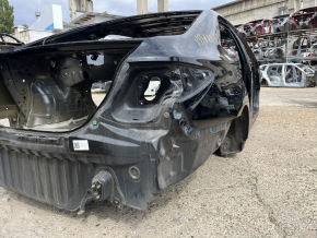Чверть крило задня права Toyota Camry v55 15-17 usa на кузові, чорна, вм'ятинка, тичка