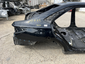 Чверть крило задня права Toyota Camry v55 15-17 usa на кузові, чорна, вм'ятинка, тичка