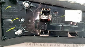 Фонарь внутренний дверь багажника правый BMW X5 G05 19-23 LED
