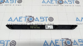 Вставка накладки порогу передня права BMW X5 G05 19-23 хром BMW, з підсвічуванням, подряпини, окислена