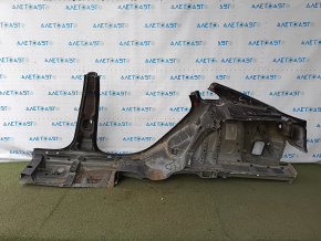 Чверть крило задня права Chevrolet Malibu 16-25 відпиляна з центральною стійкою, чорна, прим'ята, тички