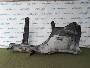 Чверть крило задня права Ford Escape MK3 13-19 відпиляна з центральною стійкою, графіт, тички