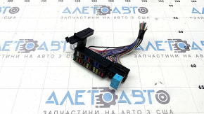 Блок запобіжників лівий підкапотний Toyota Camry v55 15-17 2.5 usa малий