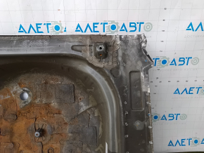 Корыто багажника Toyota Avalon 13-18 высверлено