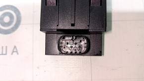 Розетка центральной консоли Mercedes X167 GLS 450 580 20-23 115V USA, царапины