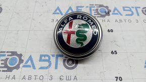 Эмблема решетки радиатора grill Alfa Romeo Giulia 17-24