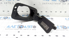 Корпус лючка бензобака Audi A4 B8 08-16 седан, надорван уплотнитель