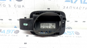 Корпус лючка бензобака Audi A4 B8 08-16 седан, надорван уплотнитель