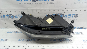 Фара передня права VW Passat b8 16-19 USA галоген, подряпини, під полірування