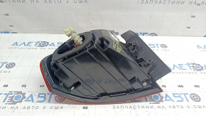 Ліхтар зовнішній крило правий VW Passat b8 16-19 USA галоген темний, потертий