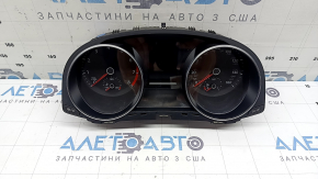 Щиток приборов VW Passat b8 16-18 USA 96К царапины