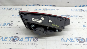 Фонарь внутренний крышка багажника правый Audi A3 8V 17-20 4d LED, разбито стекло, треснут