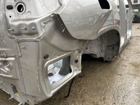 Чверть крило задня права Mercedes X167 GLS 450 580 20-26 на кузові, срібло, зам'ята